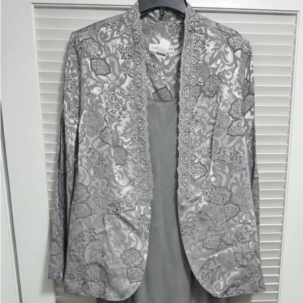VINTAGE JUSTIN TAYLOR Elegant Silver Floral Blazer & Dress Suit